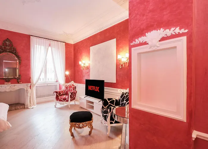 Luxury In Piazza Di Spagna Apartment *