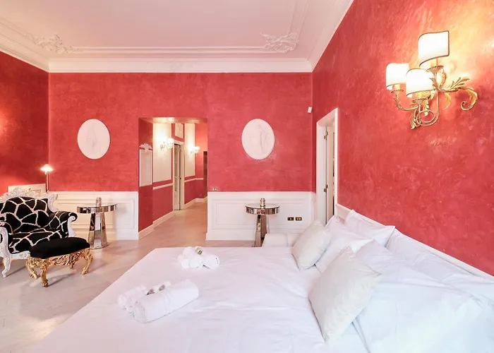 Luxury In Piazza Di Spagna Apartment *