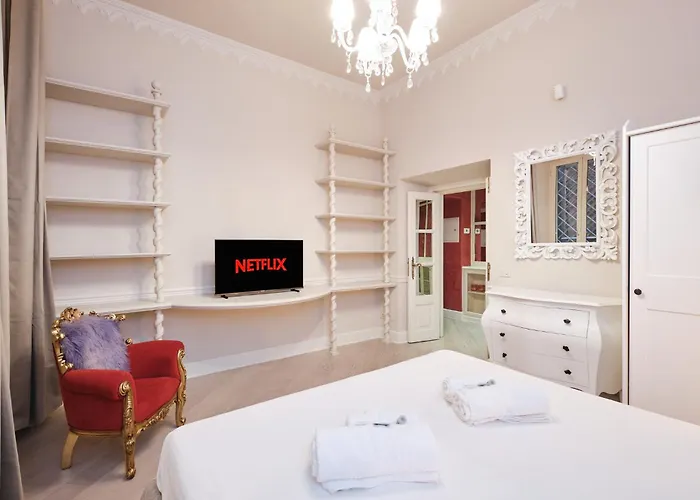 Apartment Luxury In Piazza Di Spagna